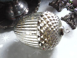 Nagyméretű ezüst foncsoros üveg makk karácsonyfadísz
