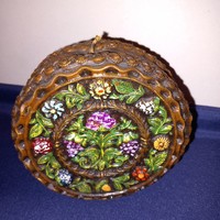 Round, decorated on both sides, candle, handmade candle.