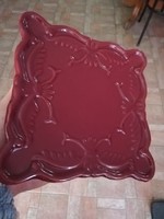 Burgundy ornate ceramic centerpiece