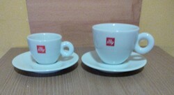 Illy coffee cups in 2 sizes