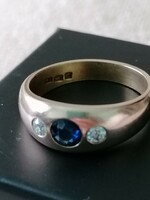 14K gold ring with a brilliant sapphire stone