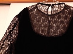 Fekete csipkés vintage bársony ruha