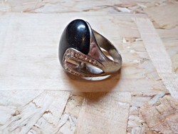Retro stone bijou ring