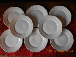 Zsolnay fehér süteményes tányér, 16,5 cm