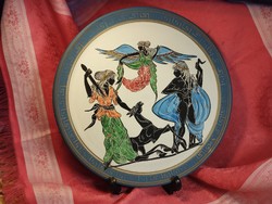 Ceramic decorative bowl with a Greek mythological scene