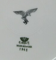 II. Világháborús Német Luftwaffe porcelántányér, jelzett, 1941 átmérő 23.3 cm eredeti darab