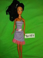Eredeti SIMBA Disney hercegnő Jázmin Barbie baba magyar készítői ruciban képek szerint BN 87