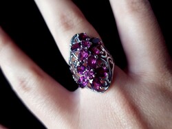 Beautiful silver ring with rhodolite garnet stone