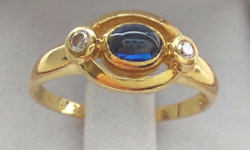 From HUF 216T.18k gold 2.6g cabochon blue sapphire 0.25ct brilliant 0.06ct ring first class stones 14s