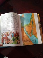 Color picture children's Bible in English