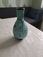 Kicsi váza