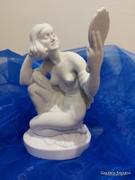 Herendi fehér,gyönyörű tükröt tartó női akt szobor
