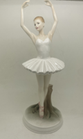 Angol Royal Worcester limitált kiadású balerina porcelán 29cm