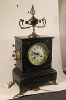 Antique half-baked marble fireplace clock 829