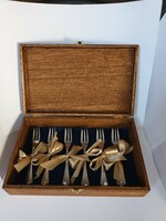 Silver dessert forks in a wooden gift box, 6 pcs. 173 g