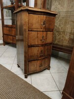 Very old, antique Biedermeier, thick walnut svartnis, small smizette / chest of drawers with four drawers