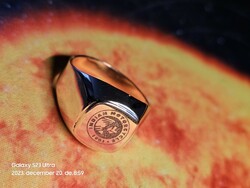 Unique gold signet ring
