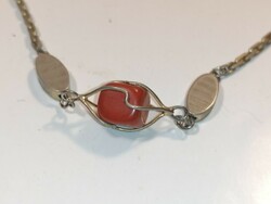 Necklace with red jasper (1040)