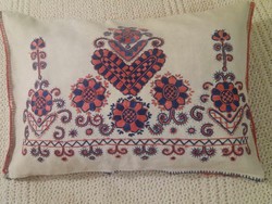An old, Buzsák pattern, embroidered decorative cushion cover
