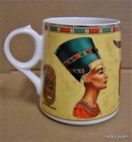 Fine royal porcelain sculpture Nefertiti gilded mug.