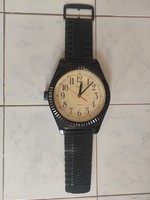 Retro wristwatch wall clock