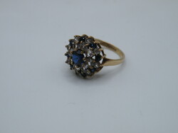 UK0013  Áttetsző és kék kövekkel ékesített 9 karátos arany gyűrű