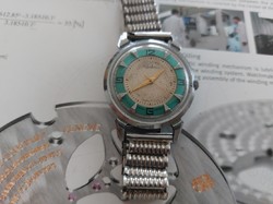 (K) Kirovsky mechanical watch