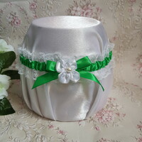 Snow-white lace, green bow-flower bridal garter, thigh lace