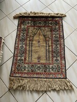 Hand-knotted silk carpet 70x110