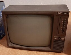 TEC 3207 régi fekete-fehér kis tévé