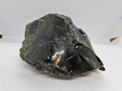 Obszidián ásvány tömb