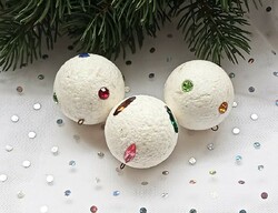 Hungarocell gömb kristályokkal karácsonyfa dísz 4cm darabonként