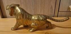 Collectible tiger statue