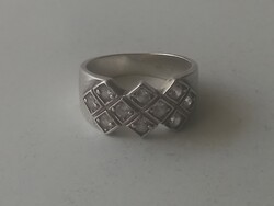 Women's sterling silver ring