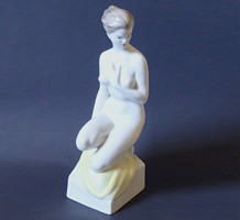 Hollóháza jelzett Art Deco meztelen nő hibátlan kézzel festett Hollóházi akt porcelán szobor figura