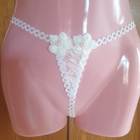 Fen41 - women's underwear - pink floral lace thong