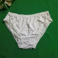 Fen46 - women's underwear - plain cotton panties in a traditional style