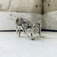 800 silver cricket figure, with Hungarian hallmark, video available