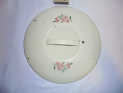 Old floral cast iron lid