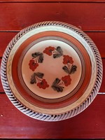 Ceramic decorative wall plate