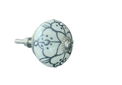 20048 Vintage stílusú porcelán bútorgomb/