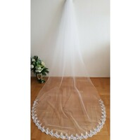 ÚJ, kézzel készített, 1 rétegű, csipkés szélű FEHÉR, 3 méteres menyasszonyi fátyol (85.1)