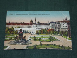 Postcard, postcard, Vienna - Ausseres castle gate and the monument of Empress Maria Theresa