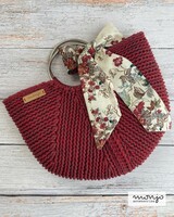 'Federica' crochet basket bag in pomegranate color - medium size
