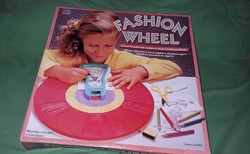 Vintage 1990 MB FASHION WHEEL - kis divat tervezőknek rajzolójáték kreatív játék  – a képek szerint