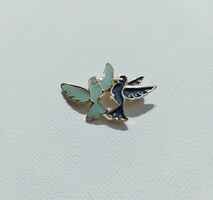 Pair of birds brooch with gold enamel coating
