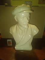 Large porcelain bust of Lenin