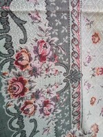 Old, retro, machine-woven, tapestry-like, floral tablecloth 2. All discounted