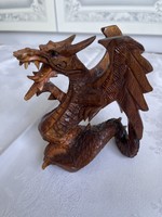 Kinai is a very nicely carved dragon.