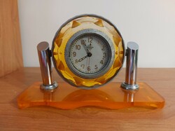 (K) nice Soviet - Russian table clock, unfortunately it doesn't work, but the rocker is good
